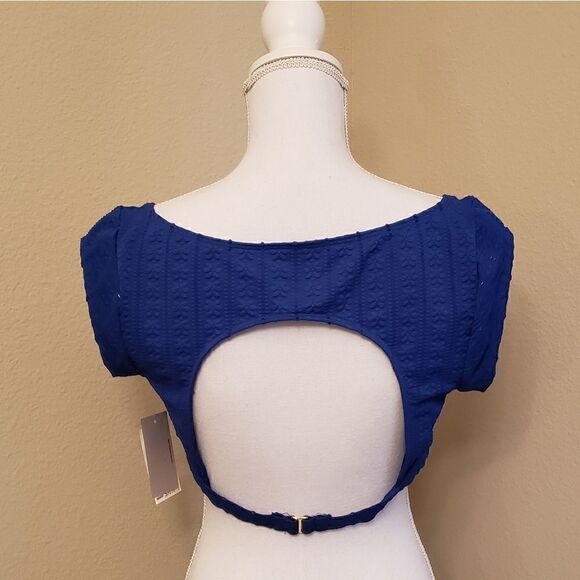 Reaction Kenneth Cole Flower Child Bikini Top - Picture 4 of 4